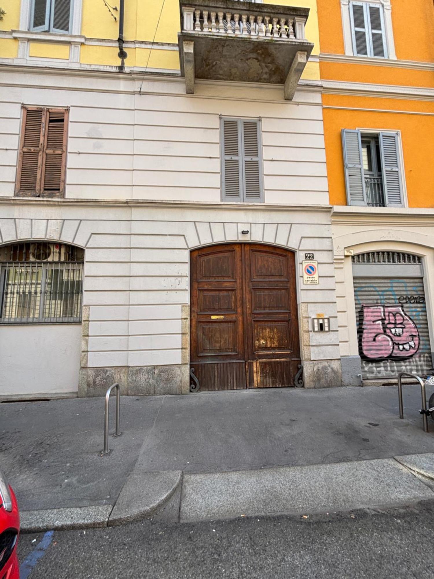 La Vecchia Milano-Les Nubles Vannucci - Il Ballatoio E Il Cortile Exteriör bild